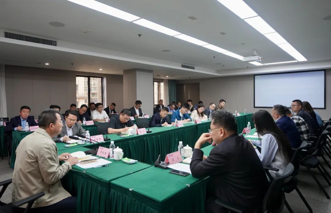 e6847088-0b67-4ab3-ba7a-bbf019354f3f