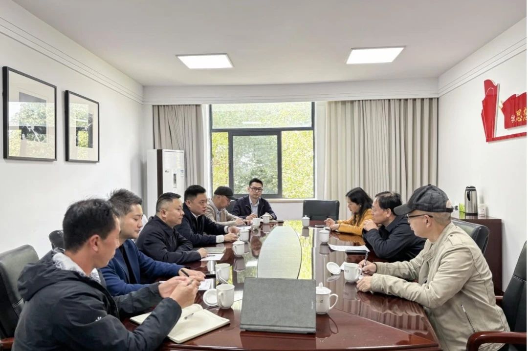 省k1体育集团考察组赴成都大学考察交流