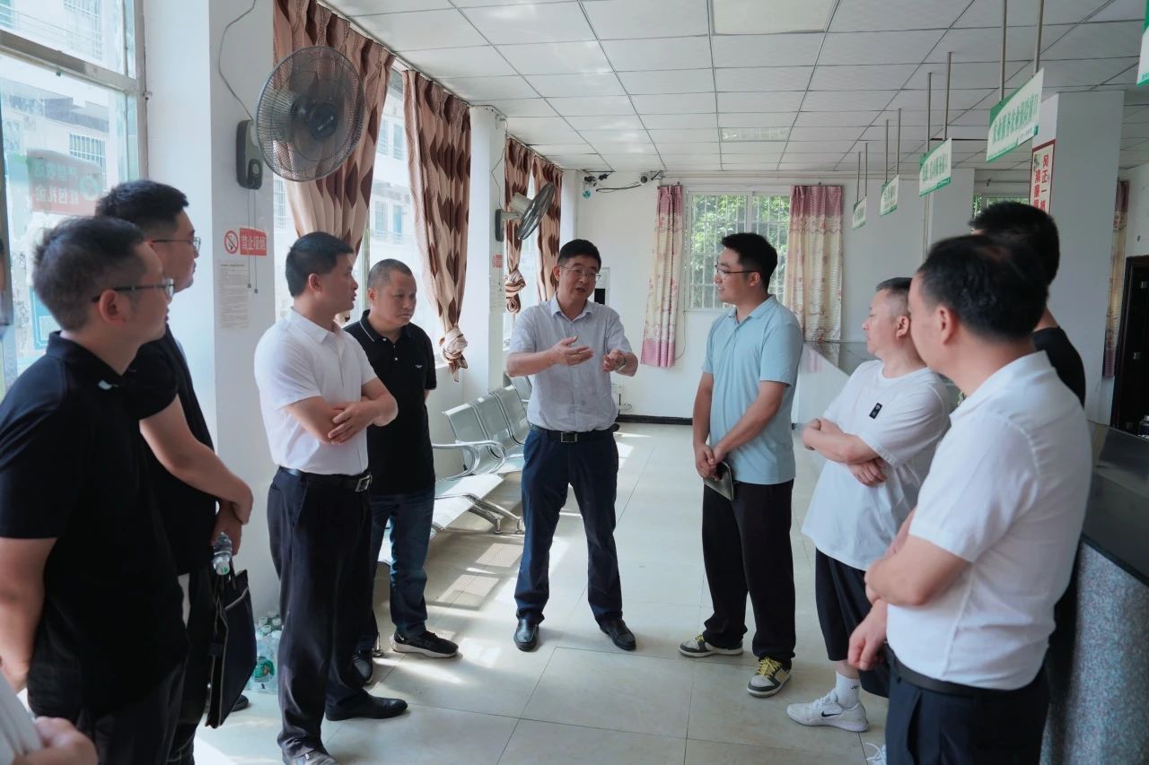 许东明赴南充市嘉陵区、、、巴中市通江县调研督导定点帮扶和托底性帮扶事情