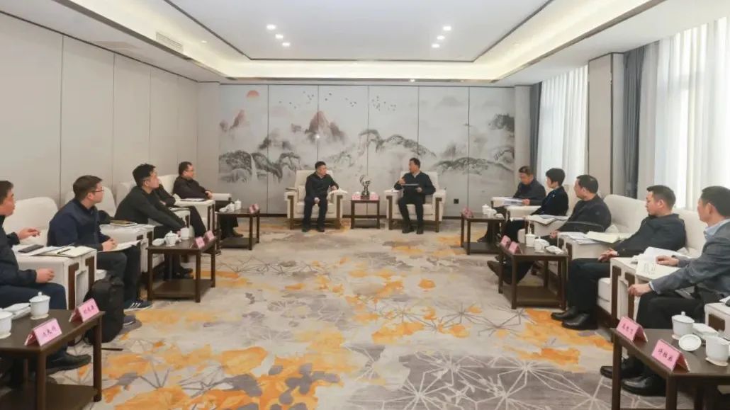 省k1体育集团向导率队赴乐山市座谈交流